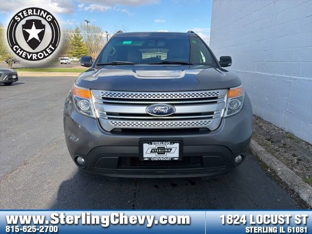 Used 2014 Ford Explorer XLT w/ Equipment Group 202A AWD/4WD image 8