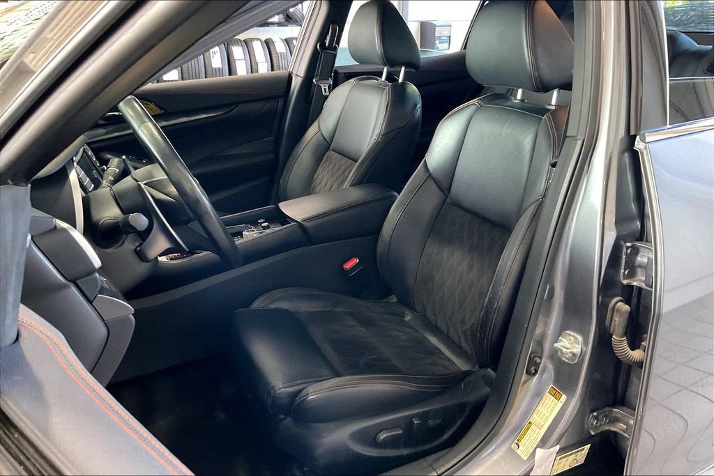 Used 2023 Nissan Maxima SR FWD image 3