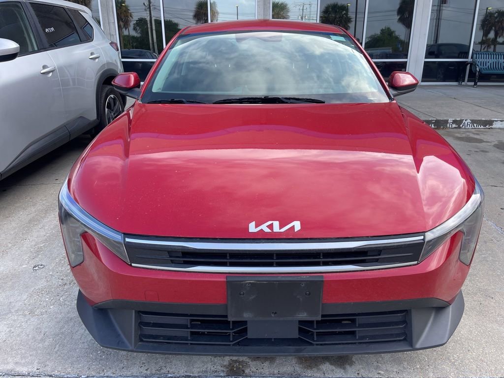 Used 2025 Kia K4 LXS image 2
