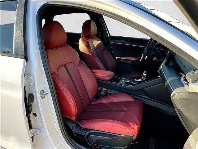 Used 2024 Kia K5 GT-Line w/ GT-Line Premium Package image 9