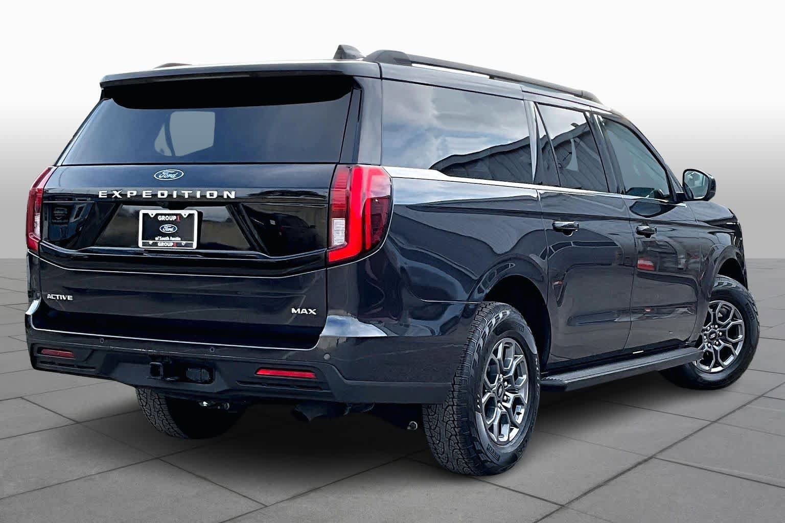 Certified 2025 Ford Expedition Max Active RWD image 13