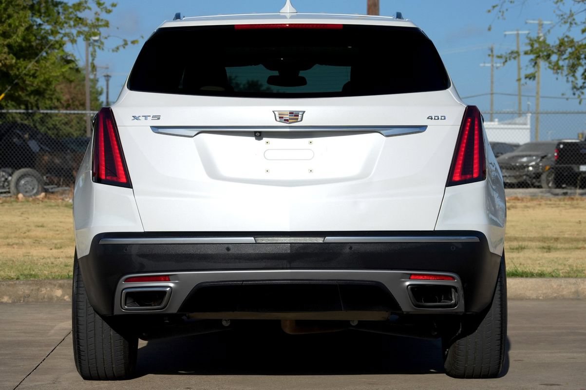 Used 2021 Cadillac XT5 Premium Luxury w/ LPO, Floor Liner Package FWD image 18