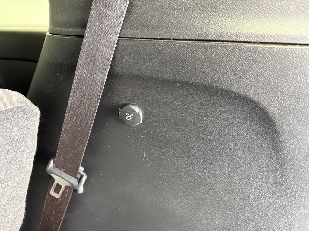 Used 2023 Chrysler Pacifica Touring image 59