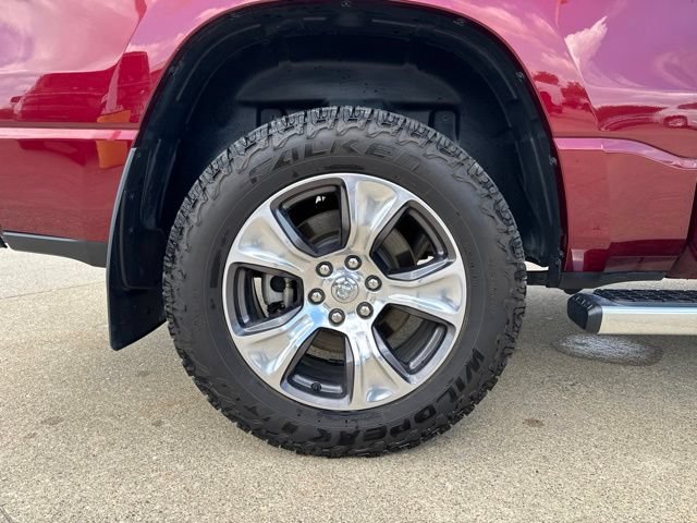 Used 2024 RAM 1500 Laramie AWD/4WD image 10