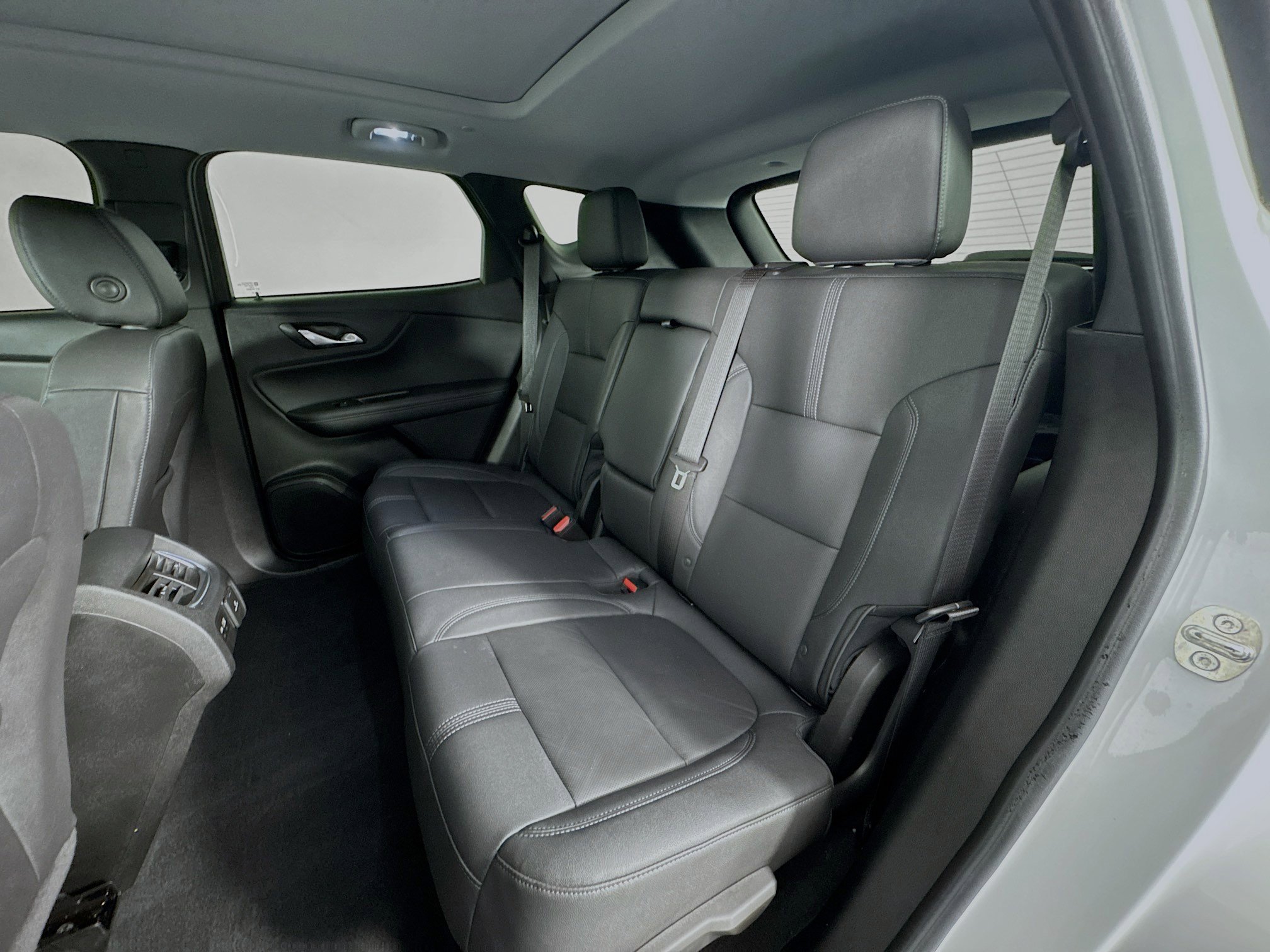 Used 2022 Chevrolet Blazer LT w/ Redline Edition image 24