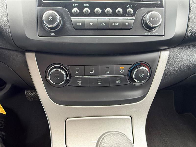 Used 2015 Nissan Sentra S image 23