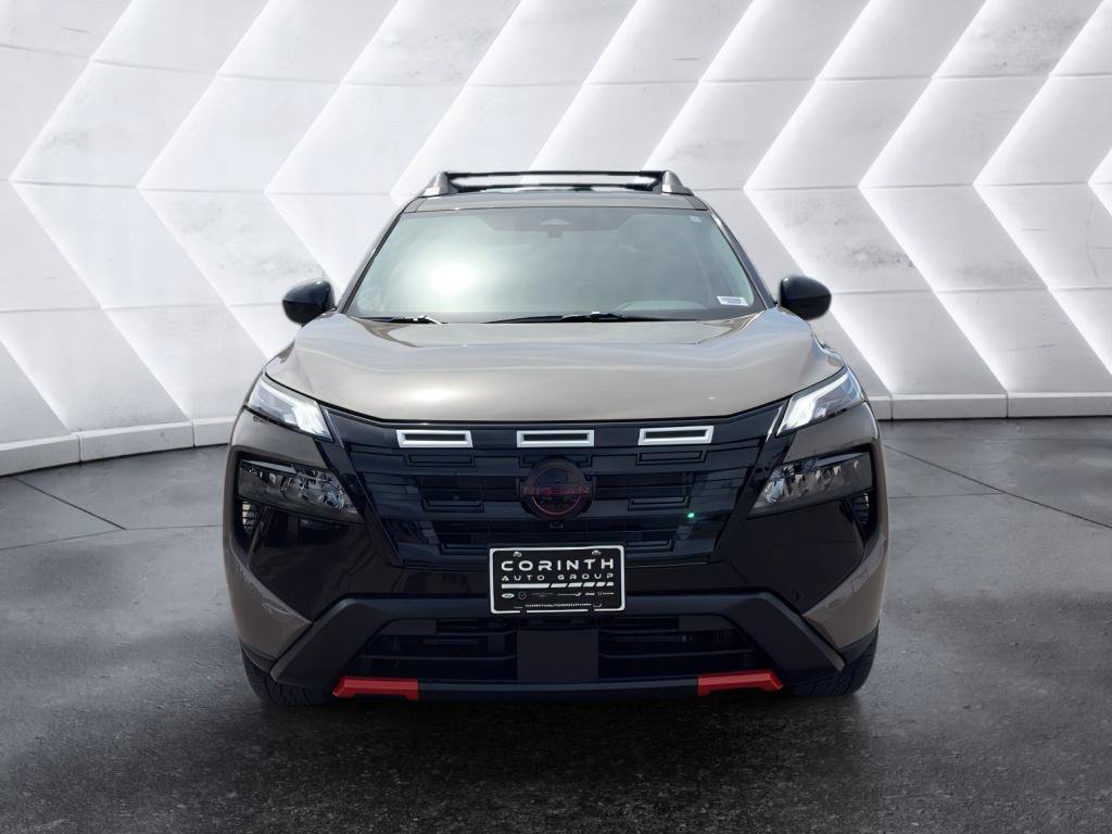 New 2026 Nissan Rogue SV AWD/4WD image 2