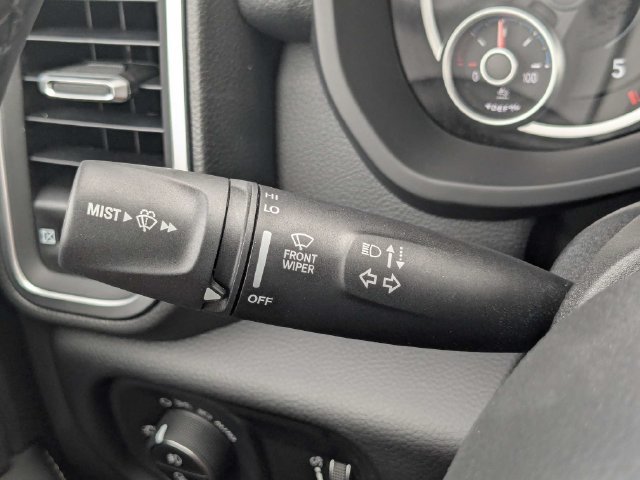 New 2026 RAM 3500 Big Horn AWD/4WD image 28