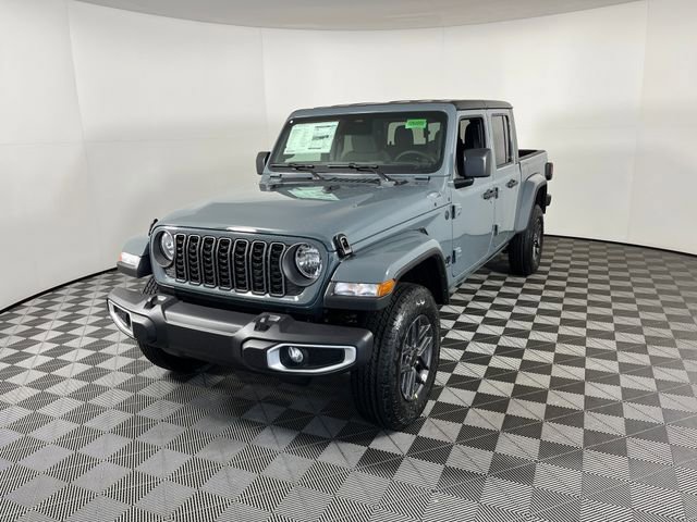 New 2026 Jeep Gladiator Sport AWD/4WD image 2