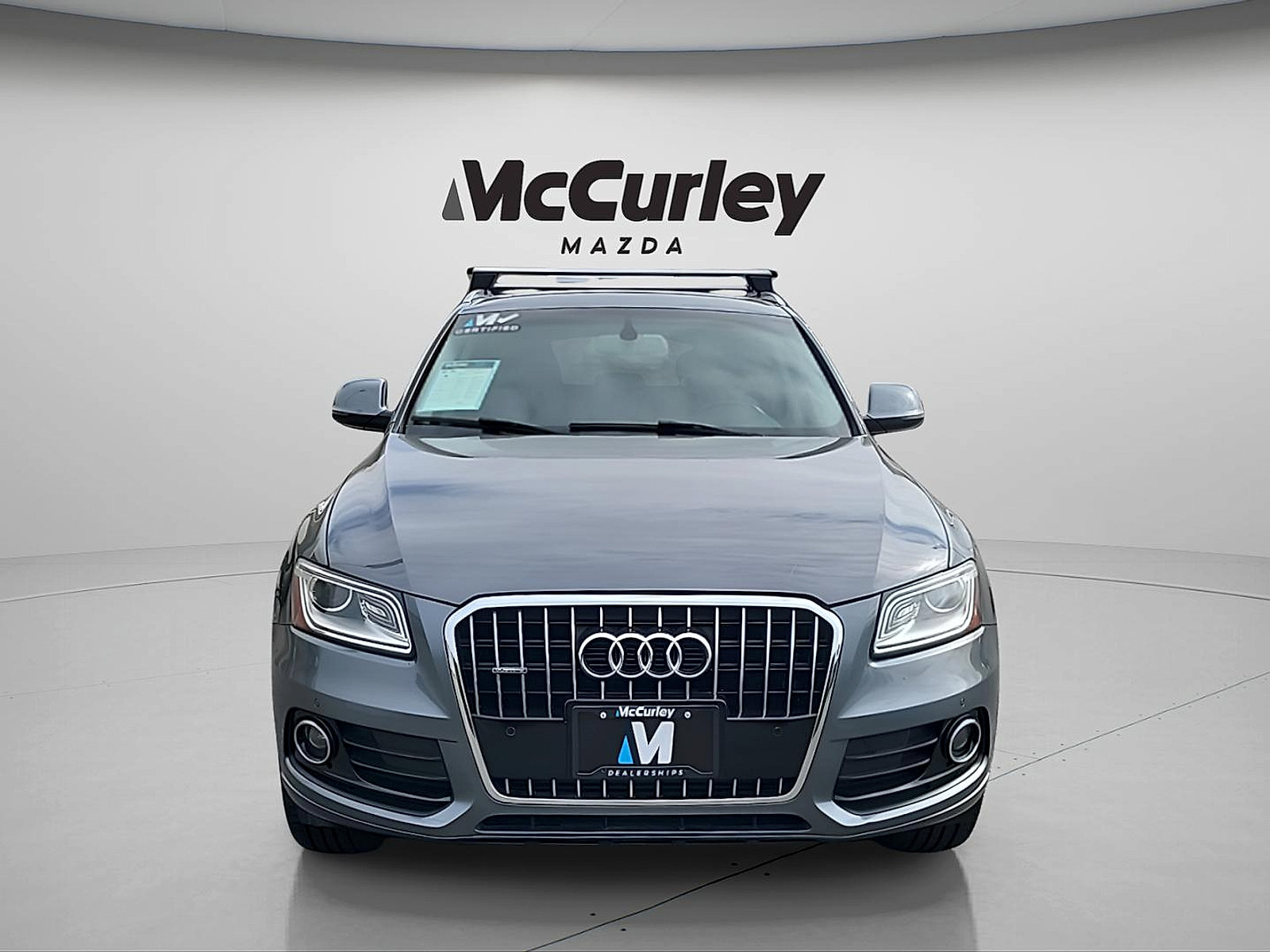 Used 2015 Audi Q5 2.0T Premium Plus w/ Technology Package AWD/4WD image 2