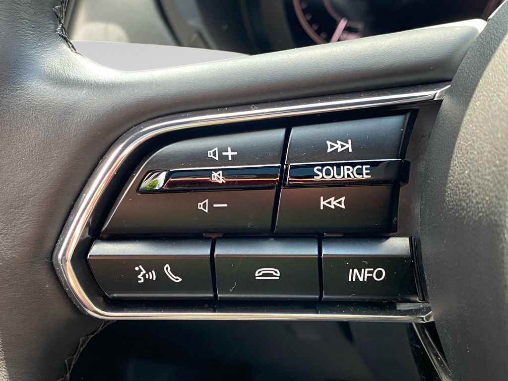 Used 2025 MAZDA CX-70 Plug-In Hybrid w/ Premium Plus AWD/4WD image 11
