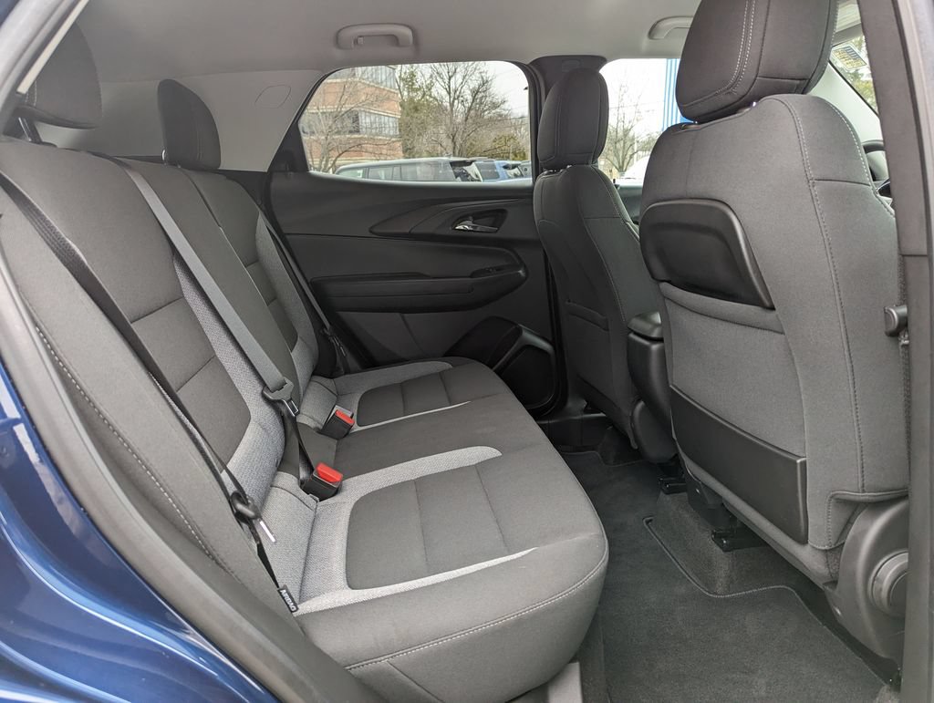 Used 2023 Chevrolet TrailBlazer LT FWD image 31