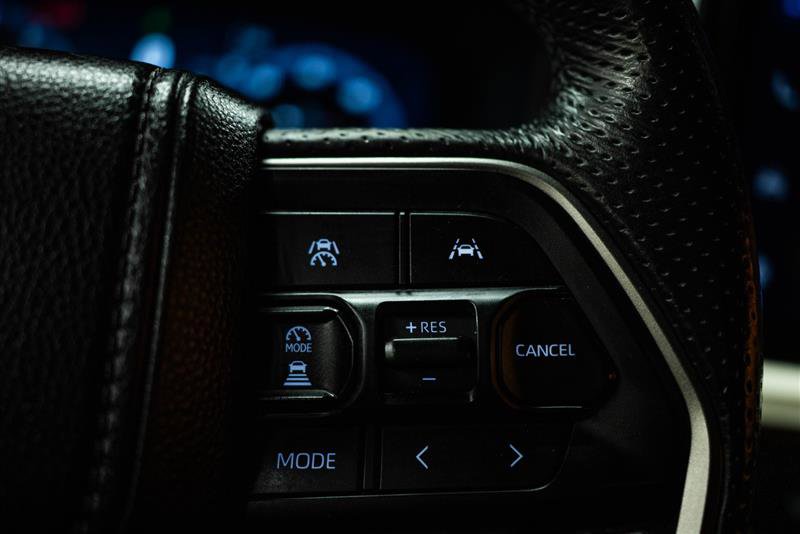 Used 2024 Toyota Tacoma TRD Off-Road image 19