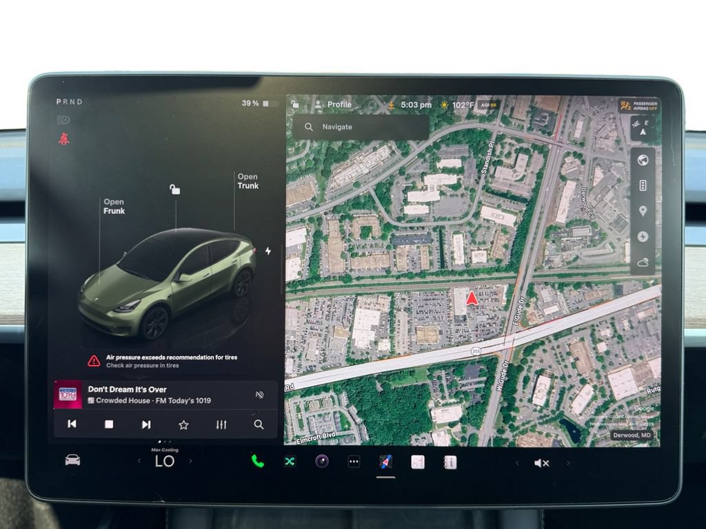 Used 2024 Tesla Model Y Long Range AWD/4WD image 15
