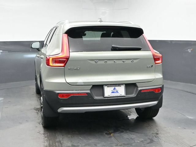 Used 2025 Volvo XC40 B5 Ultra w/ Climate Package AWD/4WD image 7