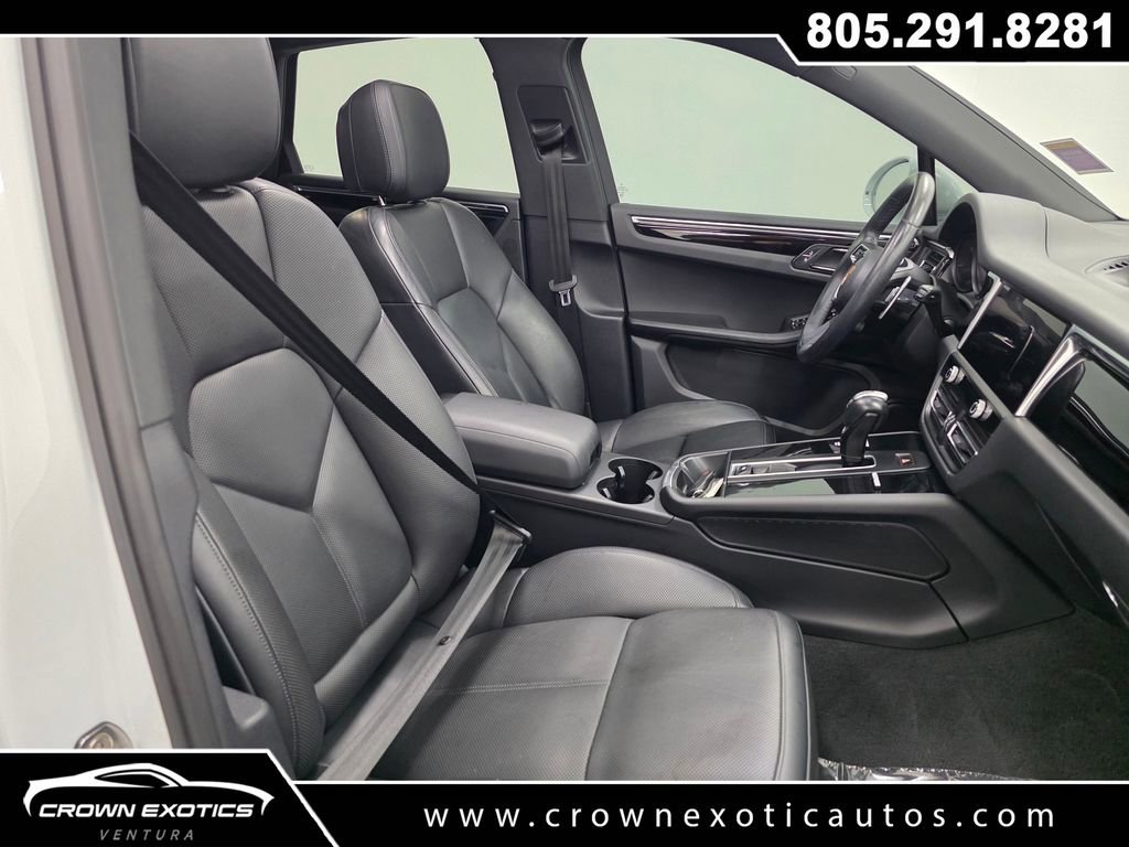 Used 2023 Porsche Macan S AWD/4WD image 12