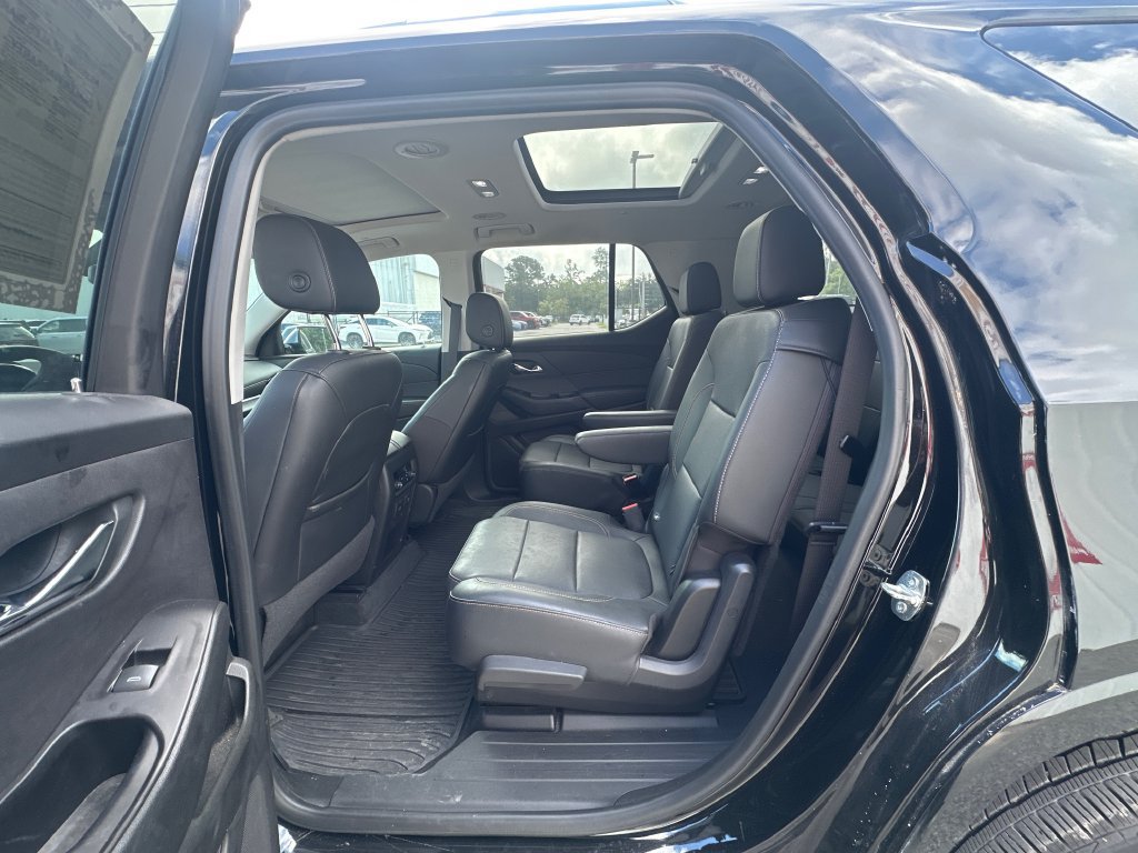 Used 2020 Chevrolet Traverse Premier AWD/4WD image 11