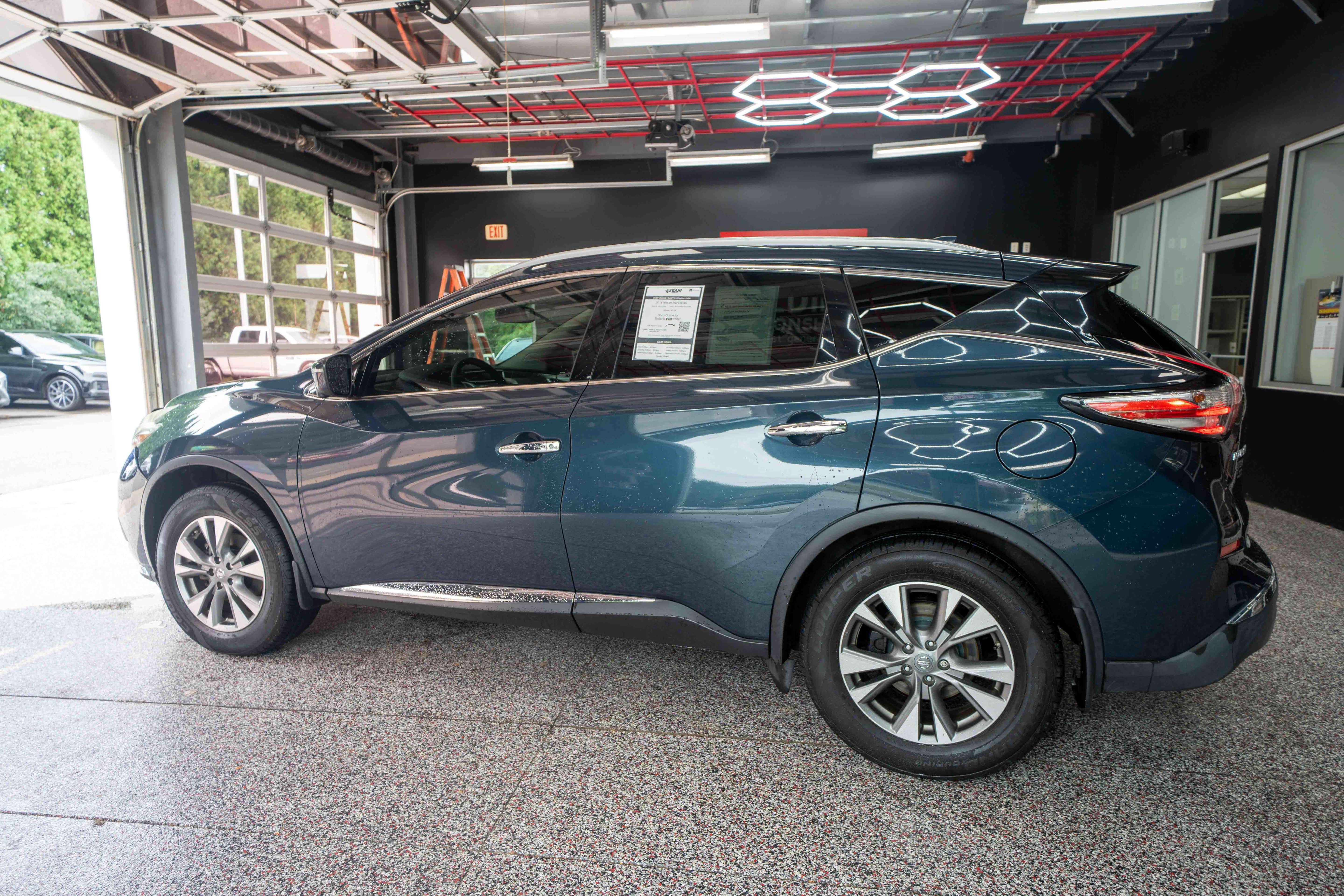 Used 2018 Nissan Murano SL AWD/4WD image 2