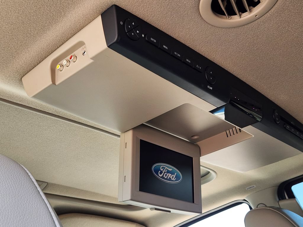 Used 2010 Ford Expedition EL Limited AWD/4WD image 19