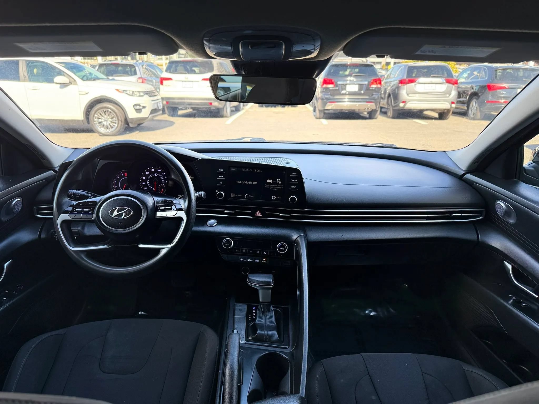 Used 2023 Hyundai Elantra SEL FWD image 11