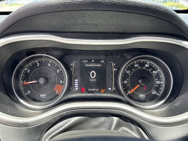Used 2015 Jeep Cherokee Sport FWD image 36