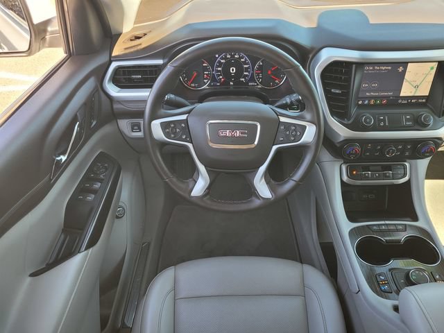 Certified 2023 GMC Acadia SLT w/ Technology Package AWD/4WD image 13