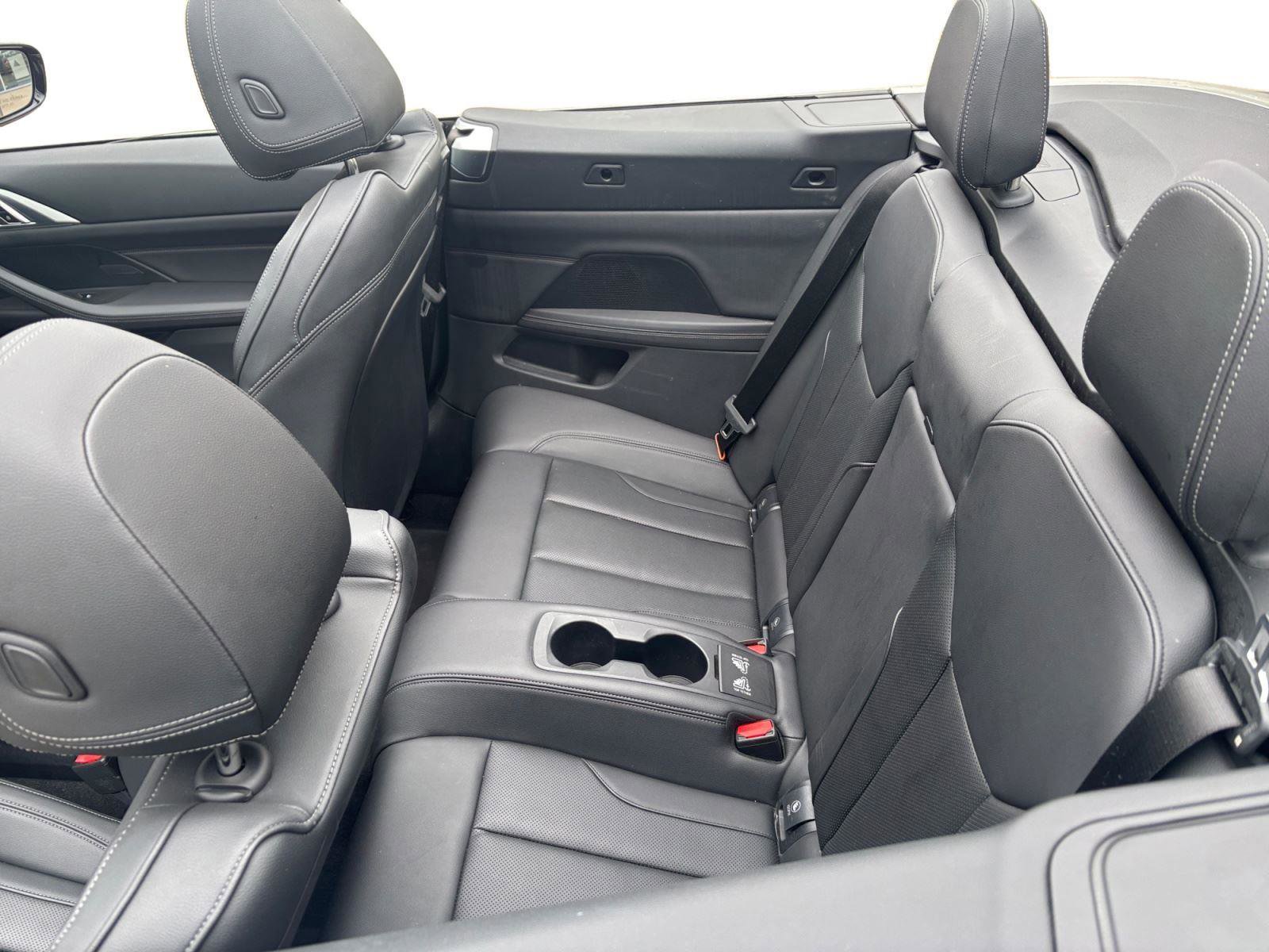 Certified 2025 BMW 430i Convertible RWD image 22