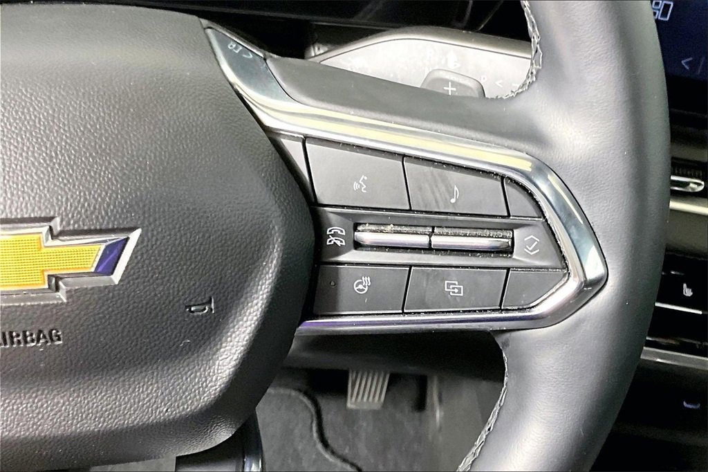 Used 2025 Chevrolet Equinox LT image 15