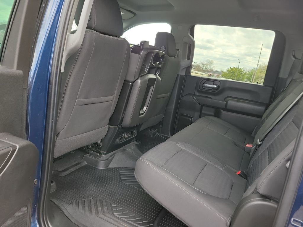 Used 2022 Chevrolet Silverado 2500 LT w/ Convenience Package image 31