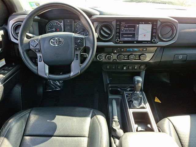 Used 2020 Toyota Tacoma TRD Off-Road w/ TRD Premium Off Road Package AWD/4WD image 11