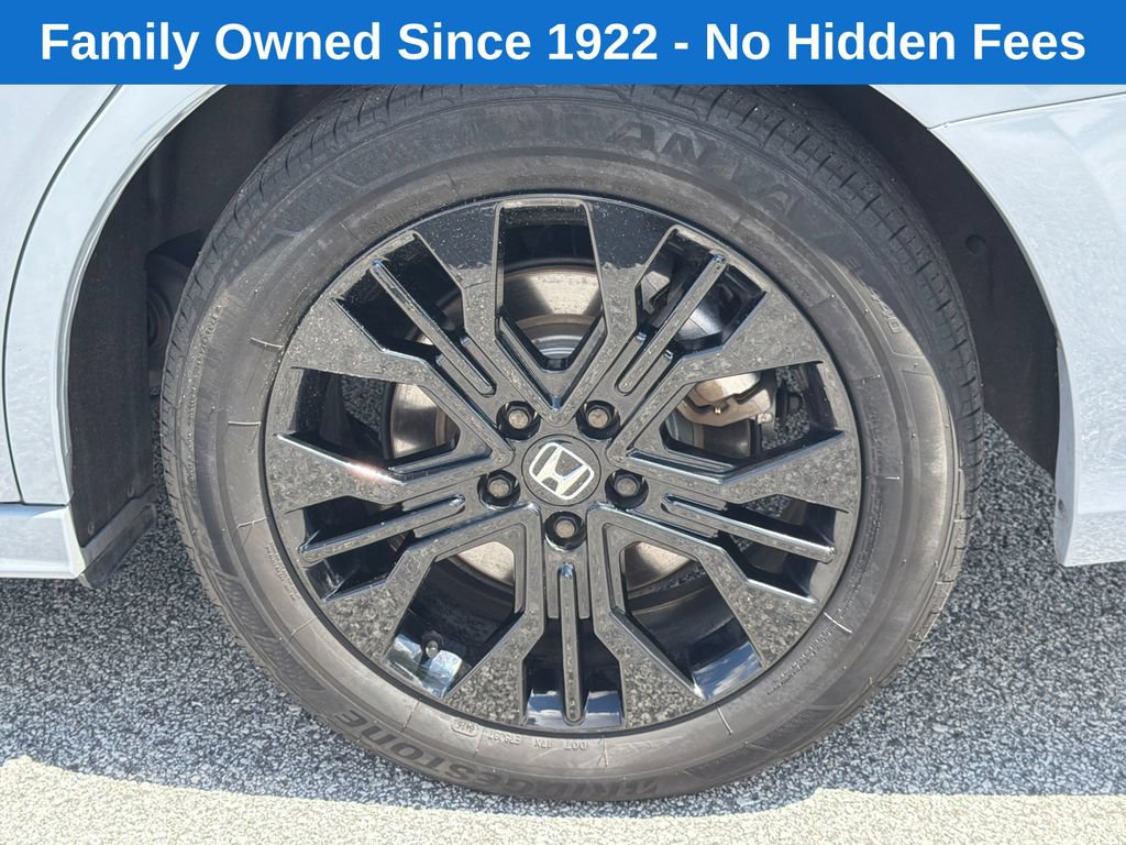 Used 2025 Honda Odyssey Sport-L image 19