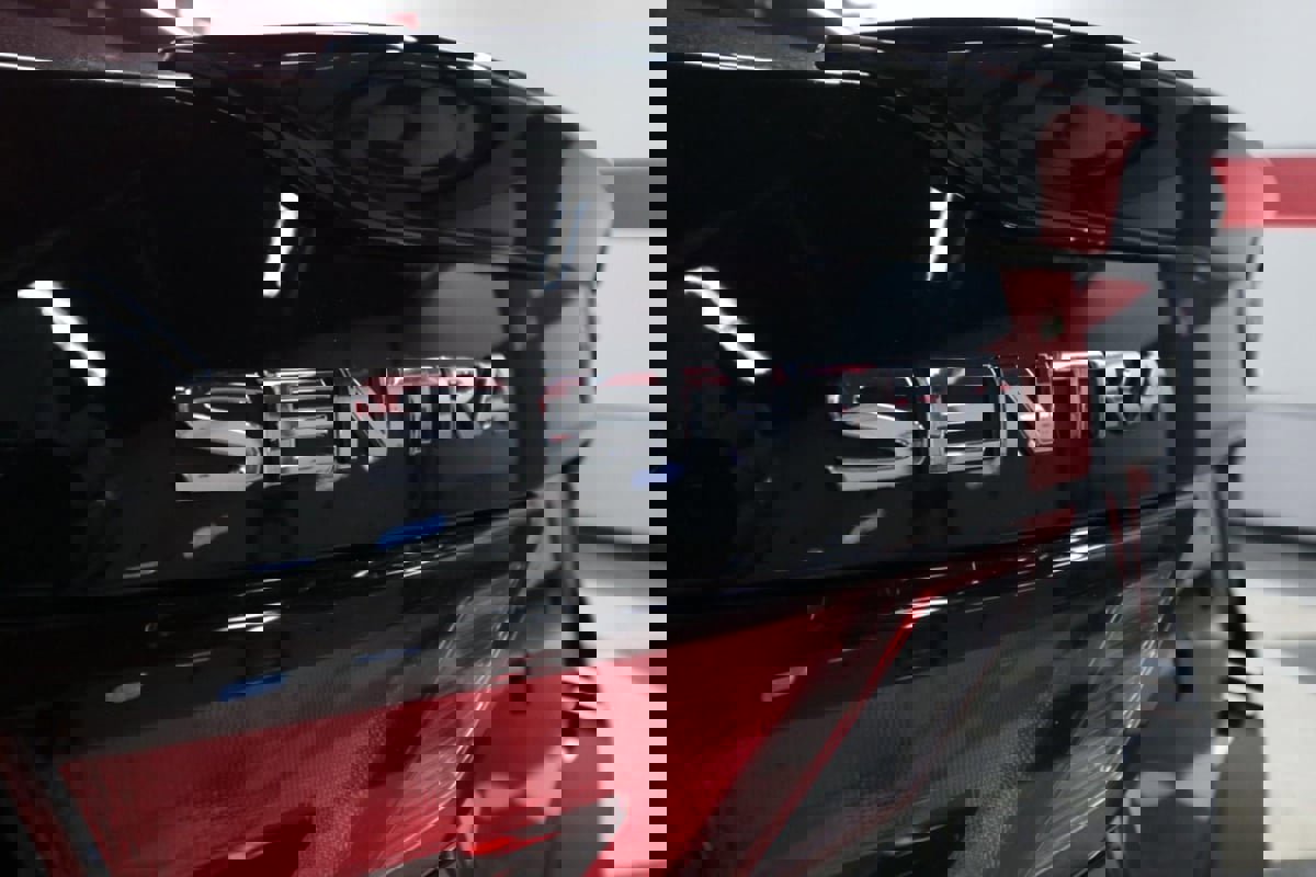 Used 2024 Nissan Sentra SR image 29