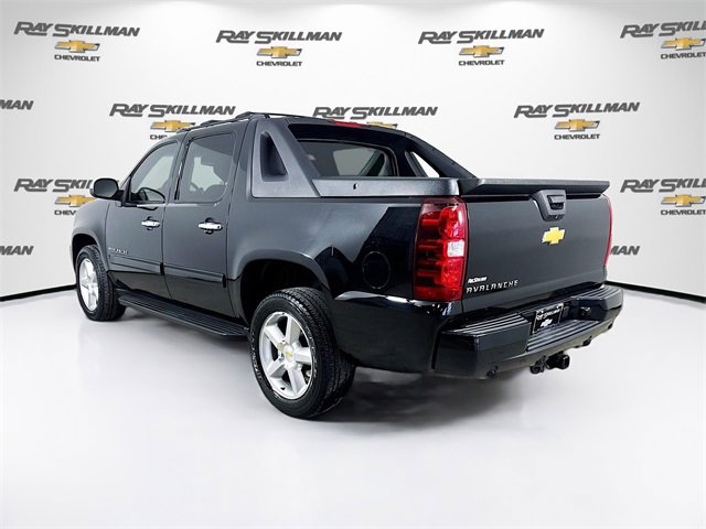Used 2012 Chevrolet Avalanche LS w/ All-Star Edition image 5