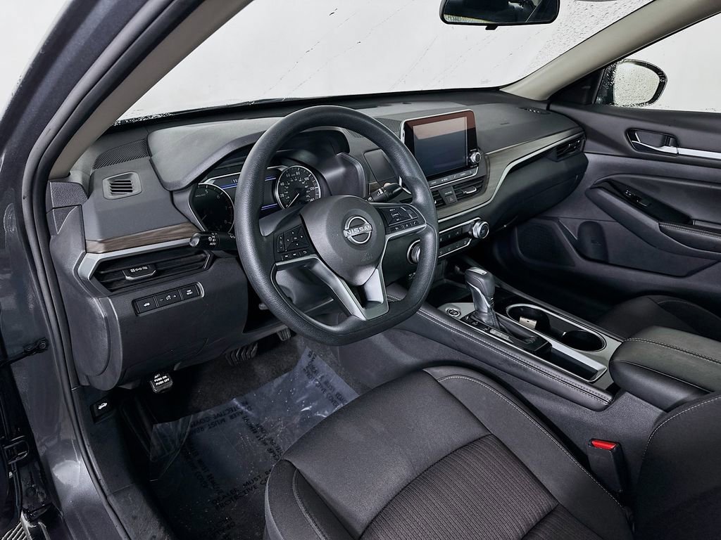 Used 2023 Nissan Altima 2.5 SV image 15