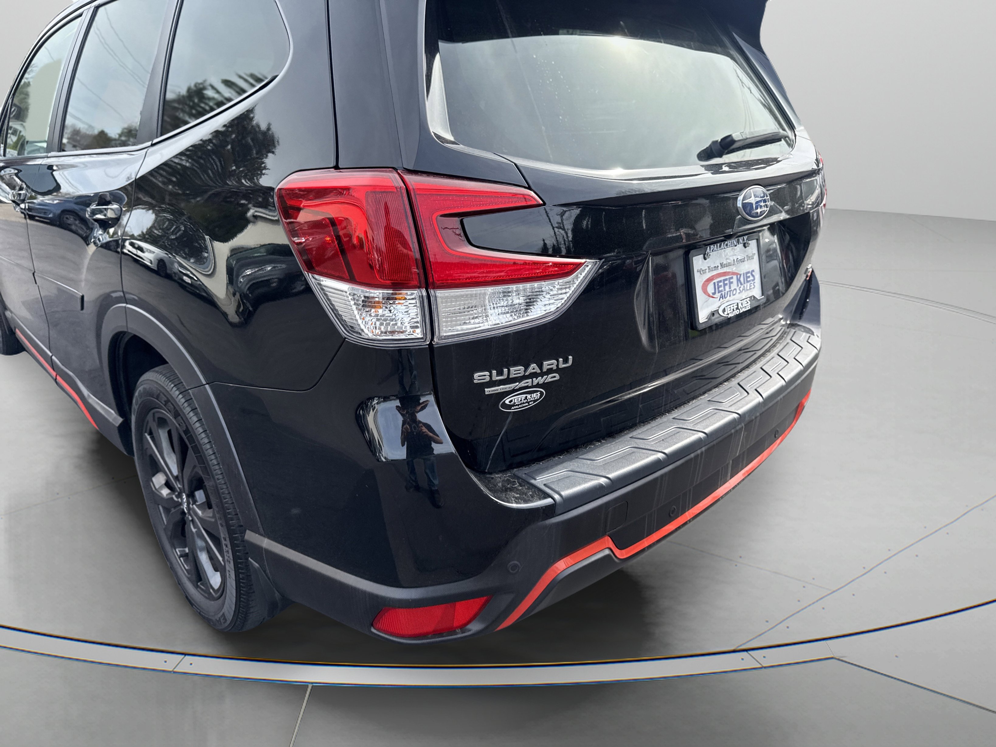 Used 2021 Subaru Forester Sport image 7