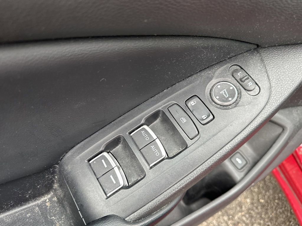 Used 2018 Honda Accord Sport image 15