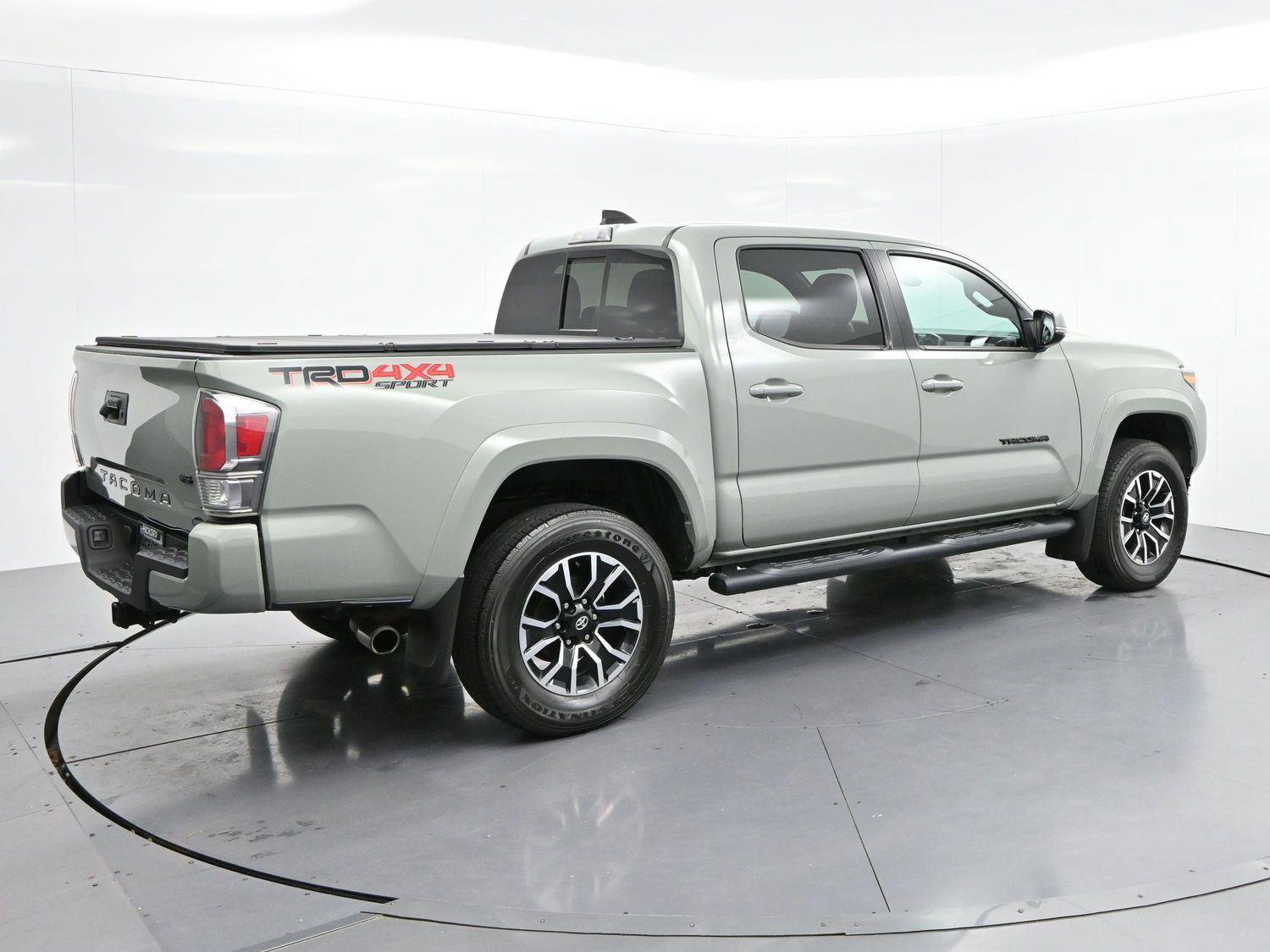 Used 2023 Toyota Tacoma TRD Sport AWD/4WD image 7