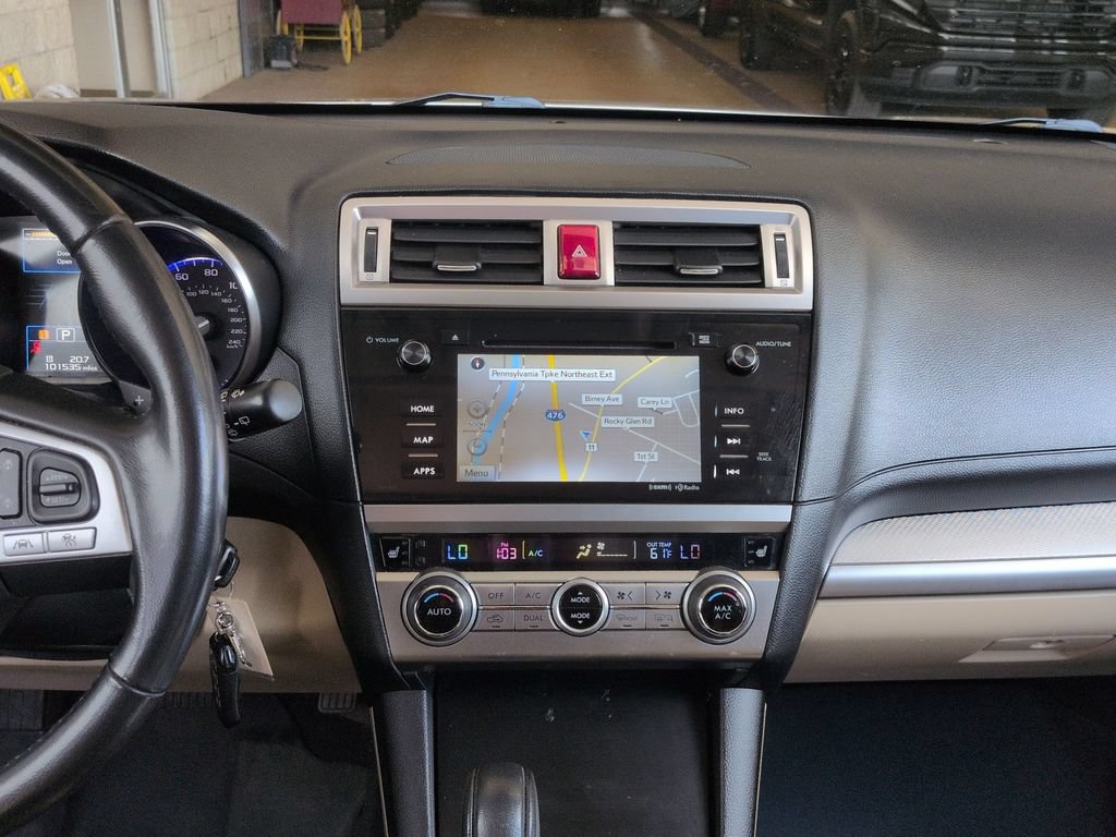 Used 2016 Subaru Outback 2.5i Premium AWD/4WD image 14