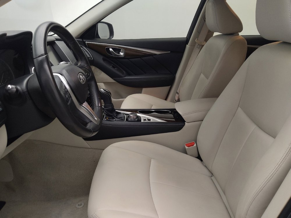 Used 2019 INFINITI Q50 Luxe RWD image 17
