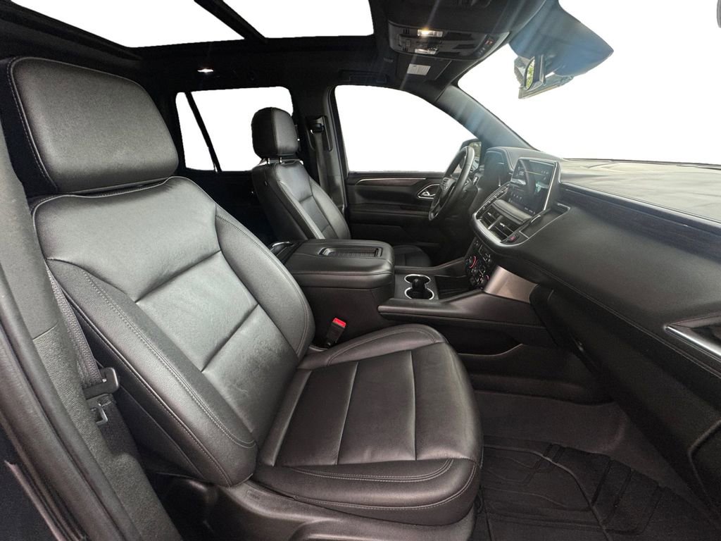 Used 2023 Chevrolet Tahoe Z71 w/ Luxury Package image 16