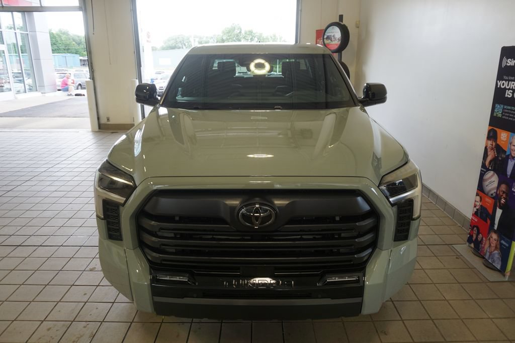 New 2026 Toyota Tundra Limited AWD/4WD image 16