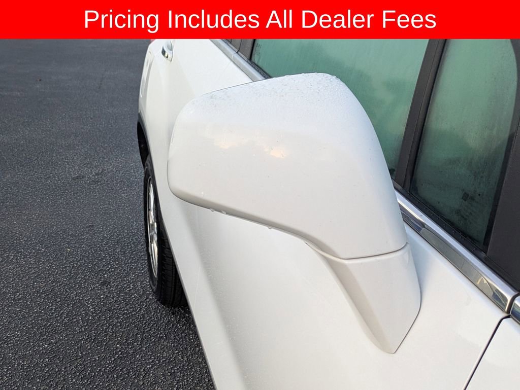 Used 2019 Chevrolet Trax LT w/ LT Convenience Package AWD/4WD image 12
