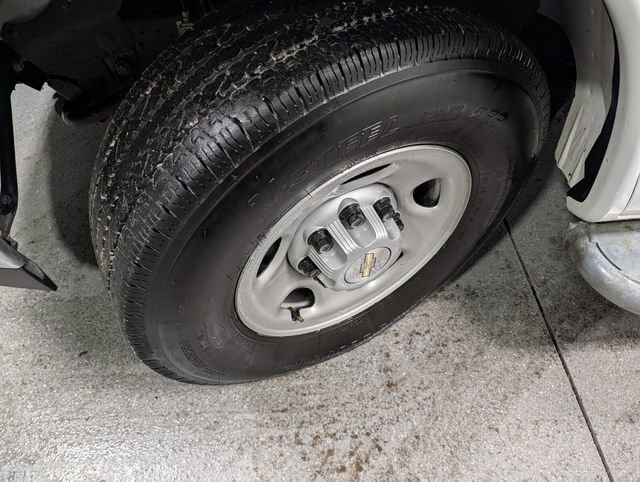 Certified 2024 Chevrolet Express 2500 w/ Driver Convenience Package image 10