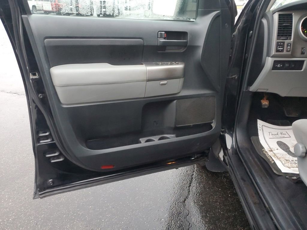 Used 2012 Toyota Tundra 4x4 Double Cab image 12