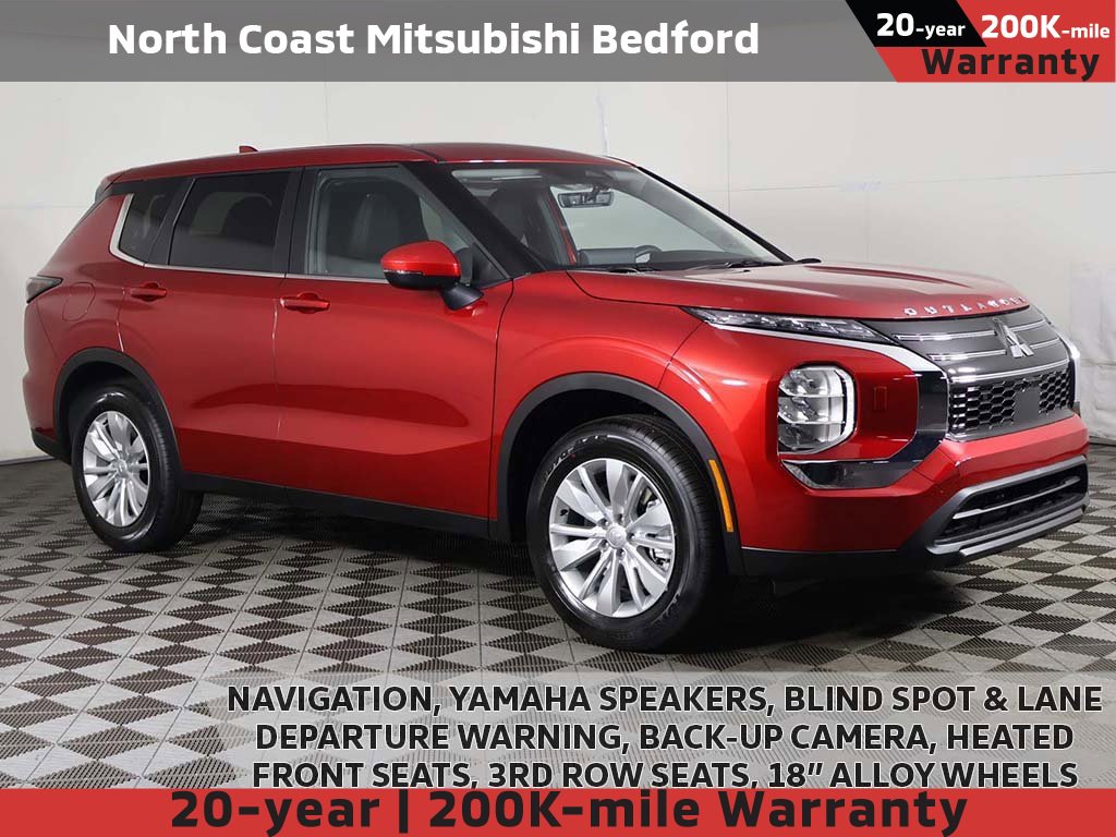 New 2025 Mitsubishi Outlander ES