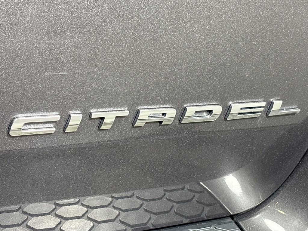 Used 2018 Dodge Durango Citadel w/ Technology Group image 39