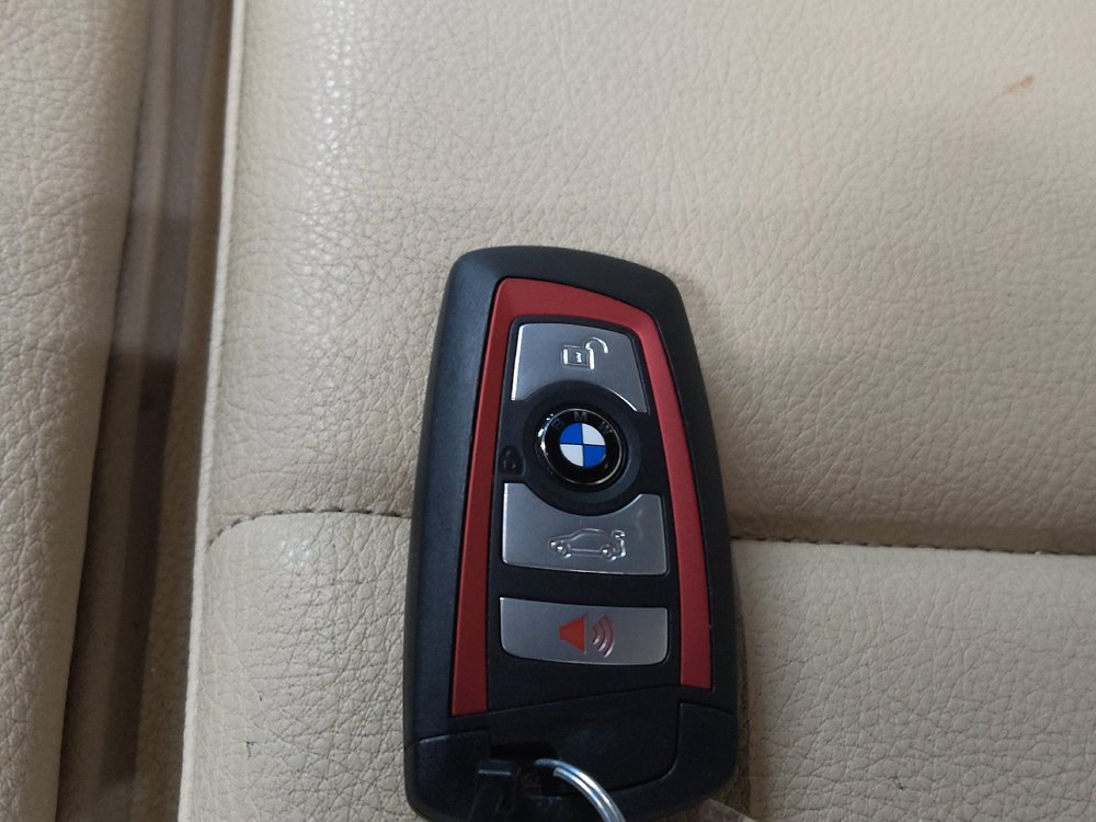 Used 2017 BMW 330i Sedan RWD image 32