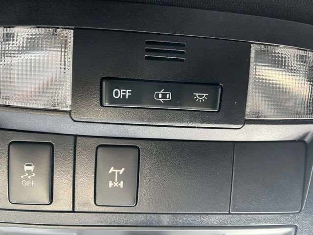 Used 2018 Toyota Tacoma TRD Off-Road AWD/4WD image 33