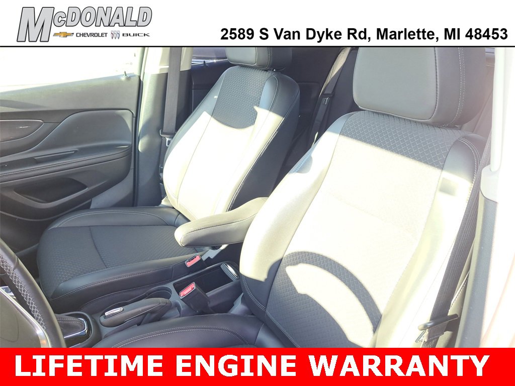 Used 2022 Buick Encore Preferred w/ Safety Package image 5