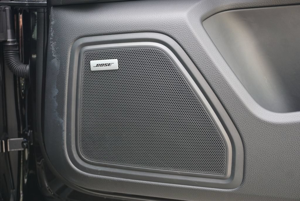 Used 2023 Porsche Macan S AWD/4WD image 61